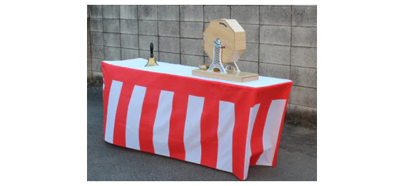 紅白テーブルカバー